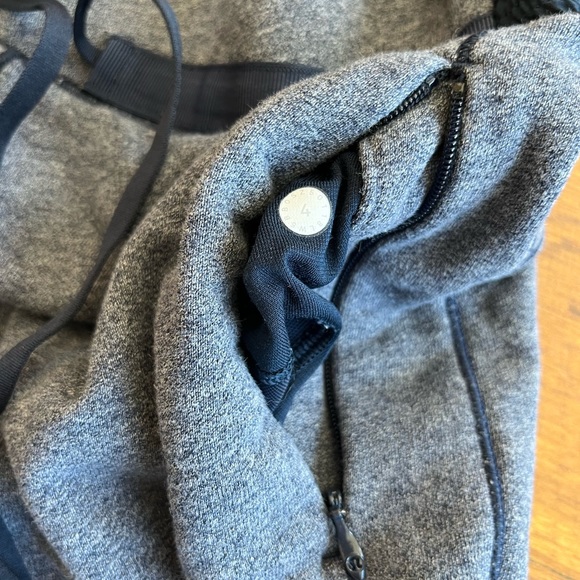 Lululemon Cool & Collected Jogger *28" - Picture 4 of 5